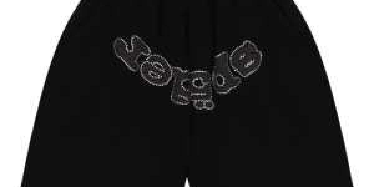 Sp5der Shorts: The New Standard for US Summer Streetwear